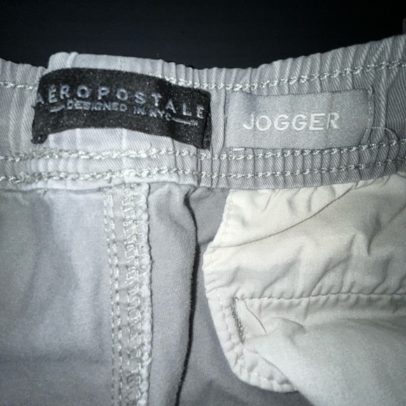 Aeropostale Mens Khaki Joggers - Picture 4 of 4